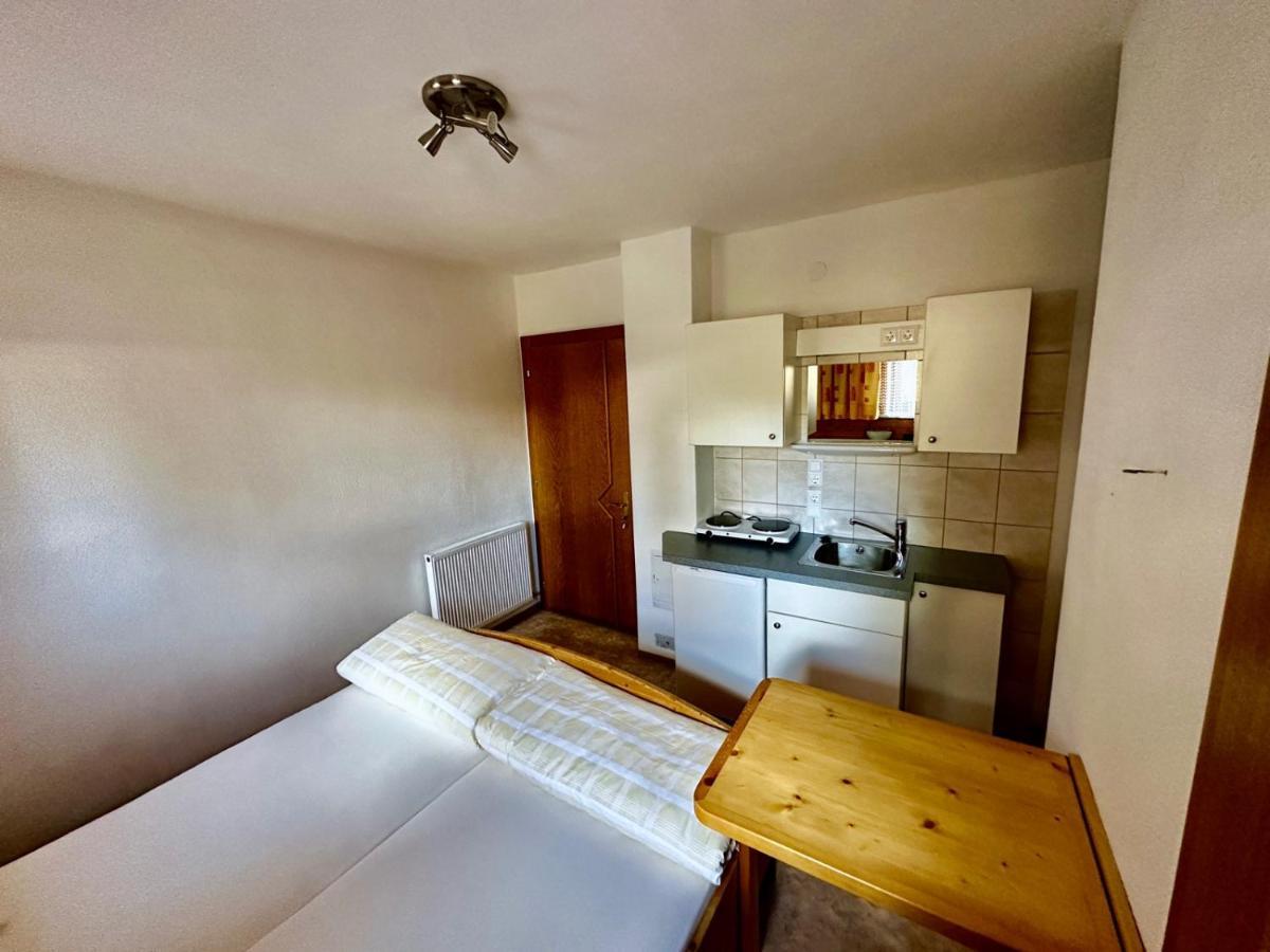 Haus Luxer Apartment Auffach Bagian luar foto