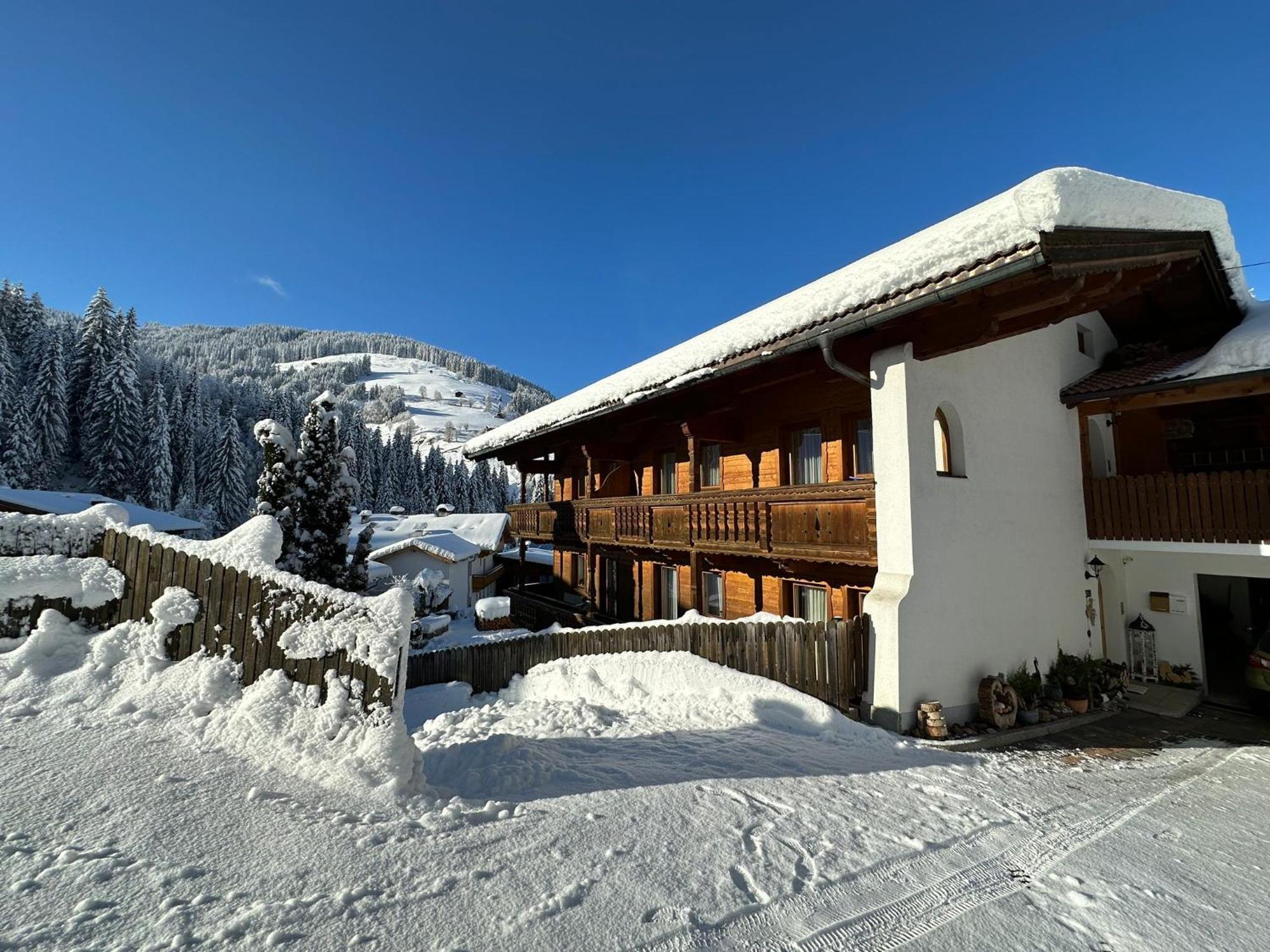 Haus Luxer Apartment Auffach Bagian luar foto